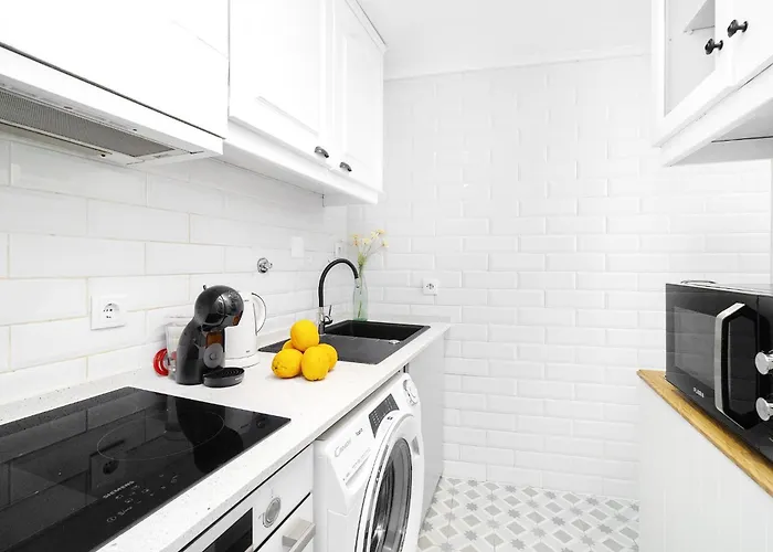 Charming 1 Bedroom Alfama *