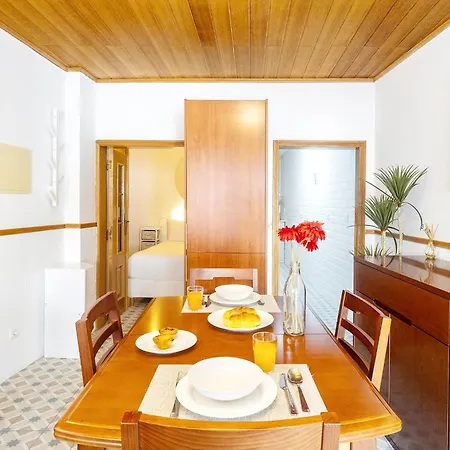Charming 1 Bedroom Alfama *